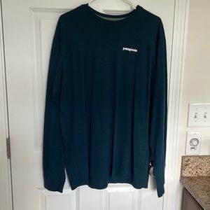 Men’s long sleeve Patagonia shirt NEVER WORN